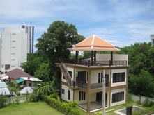 Unfinised villa for sale in Prat Pattaya
