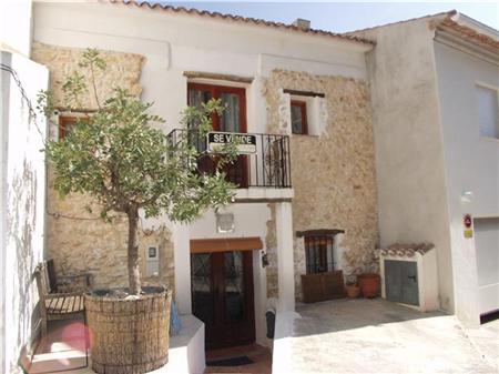 Charming reformed town house Pedreguer