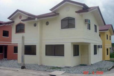 HOUSE& LOTS FOR SALE in Caloocan Caloocan