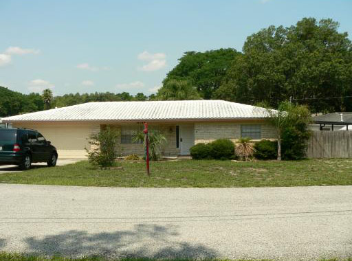 3 Bed - 2 Bath - 2 Car w/ Pool Lutz