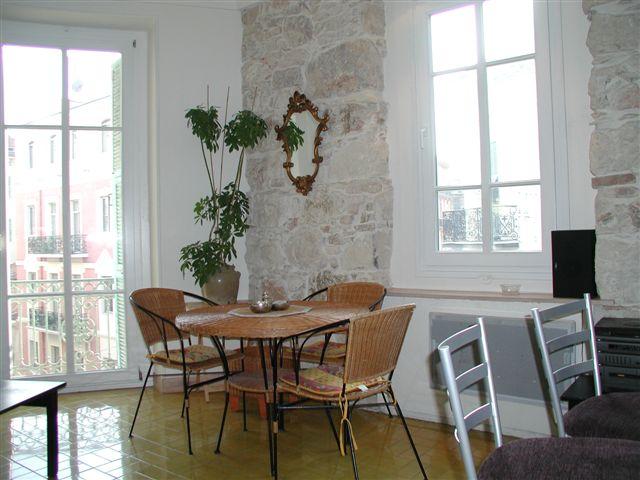 one bedroom apartment in Nice Nice