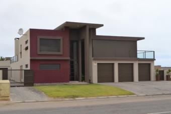 SWAKOPMUND EXT 9 N$4,494 MIL. Su Swakopmund