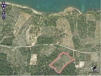 Terreni agricoli in Croazia Sutivan