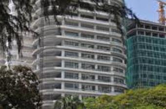 8 Gurney  (The Shore) George Town
