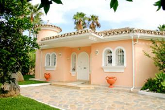 luxury villa Elviria