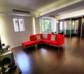 Ultimate Bachelor Flat Midlevels