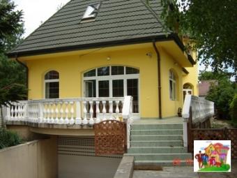 House in Outskirts of Budapest!! Budapest