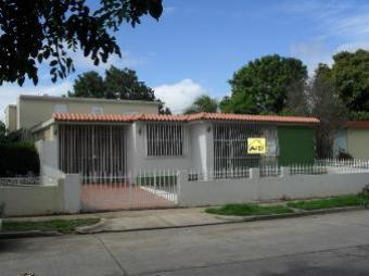 Urb. Jardines de Lafayette Arroyo