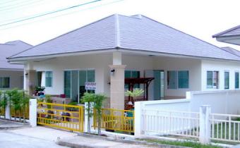 Beautiful House in good location Phuket