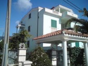 Villa 50m from the sea Kastel Stafelic