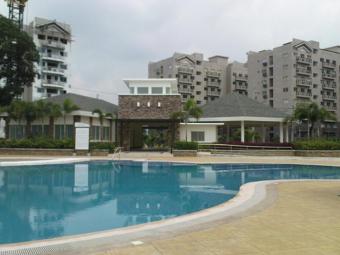 WOODSVILLE Condo Nr MAKATI &NAIA Paranaque City