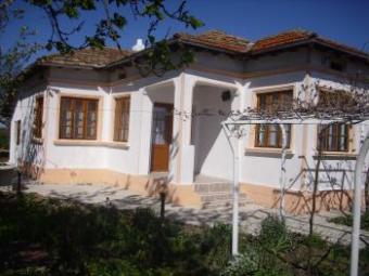 Rural house in Bulgaria Dobrich