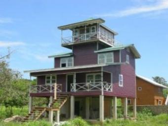 Bella Vista Utila