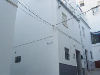 Super modern decor village House Olvera