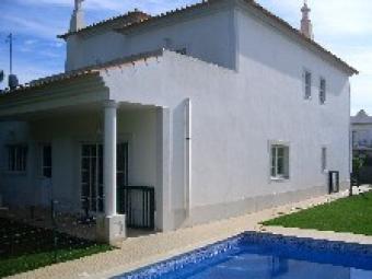 4 Bedroom Villa - Almancil Almancil