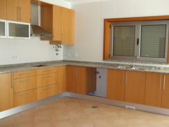 House T4 in S�o Bernardo Aveiro