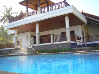 Villa private beach front Bali