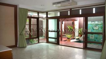 SINGLE HOUSE FOR RENT AND SALE I Bangkok