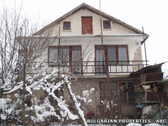 house in Elhovo area Elhovo Area