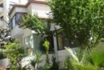 luxury villa , land area 1000 sq Amman