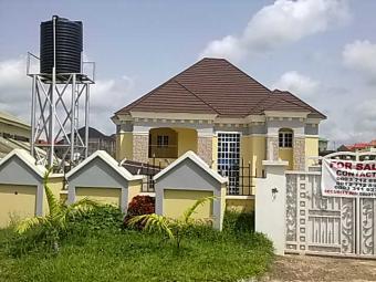 Five bedroom duplex for sale. Abuja