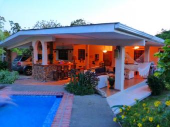 Beautiful Tropical home Playa Coronado