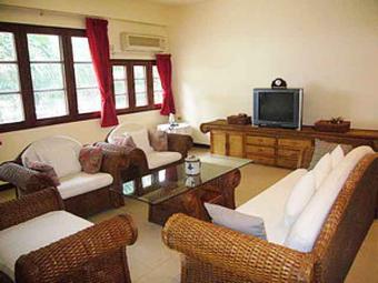 Detached House For Rent At Sukhu Bangkok