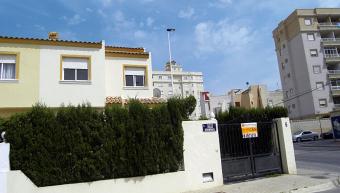 beautiful 2-floor-building Torrevieja