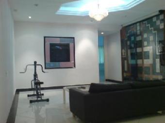 SOMERSET MRT 3 ROOMS $2800, NICE Singapore