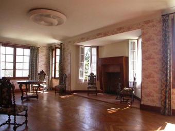 HIGH SOCIATY IN BERGERAC Bergerac