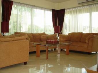 Fully detached (2-storey) villas Pattaya