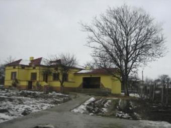 To the full renovated house Dobrich