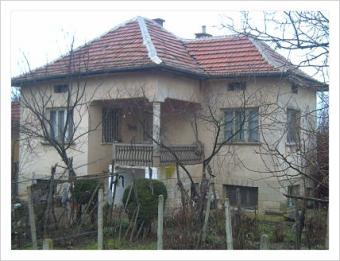 2 storey Bulgarian country house Vratsa County