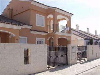 Apartment in a terraced house Vergel