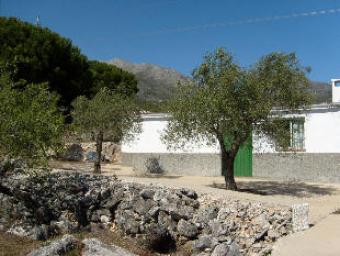 Country House in Yunquera Yunquera