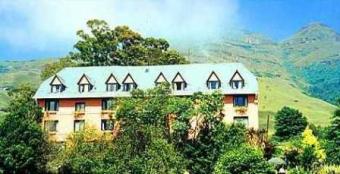 Old World English Country Style Drakensburg