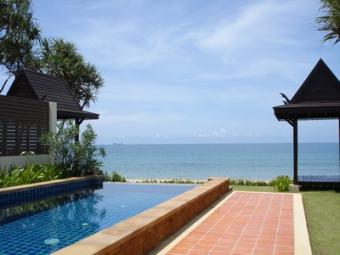 Absolute Beach Front Pool Villa Ko Lanta Yai