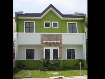 Duplex at Stoneridge Ville Laguna