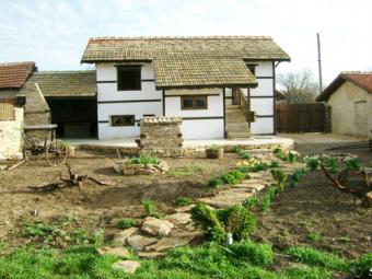 Renovated house 35 km from Varna Neofit Rilski