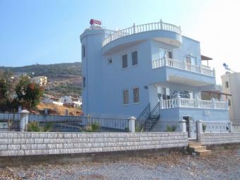 MAVI VILLA Akbuk