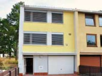 3 Story home in Pague 8 Prague