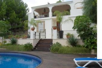 luxury villa in spain to rent Altea