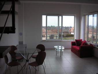 Stylishly furnished duplex Cancini