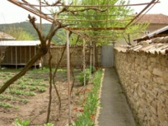 a perfect small house in a calm V.turnovo