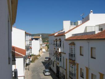 Apartment - Olvera Olvera