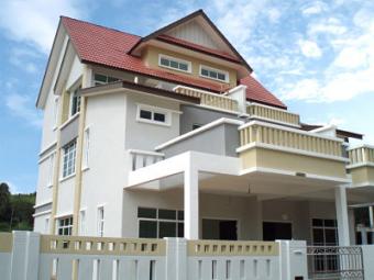 3 Storey Terrace at Teluk Kumbar George Town