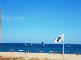 Home and Income, SW France Le Barcar�s