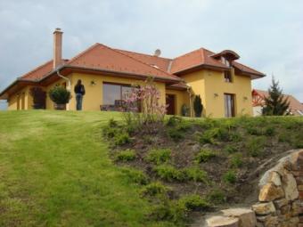 Beautiful House For Sale!! Budapest