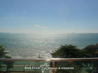 3-BEDROOM PENTHOUSE Pattaya