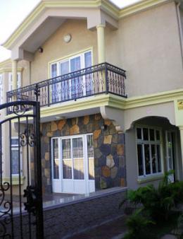 Bungalow for Rent Mont Choisy